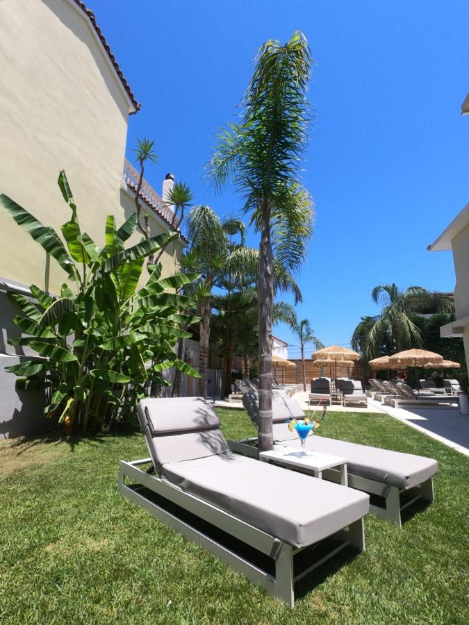 Paradise Bar Apartments Планос Экстерьер фото