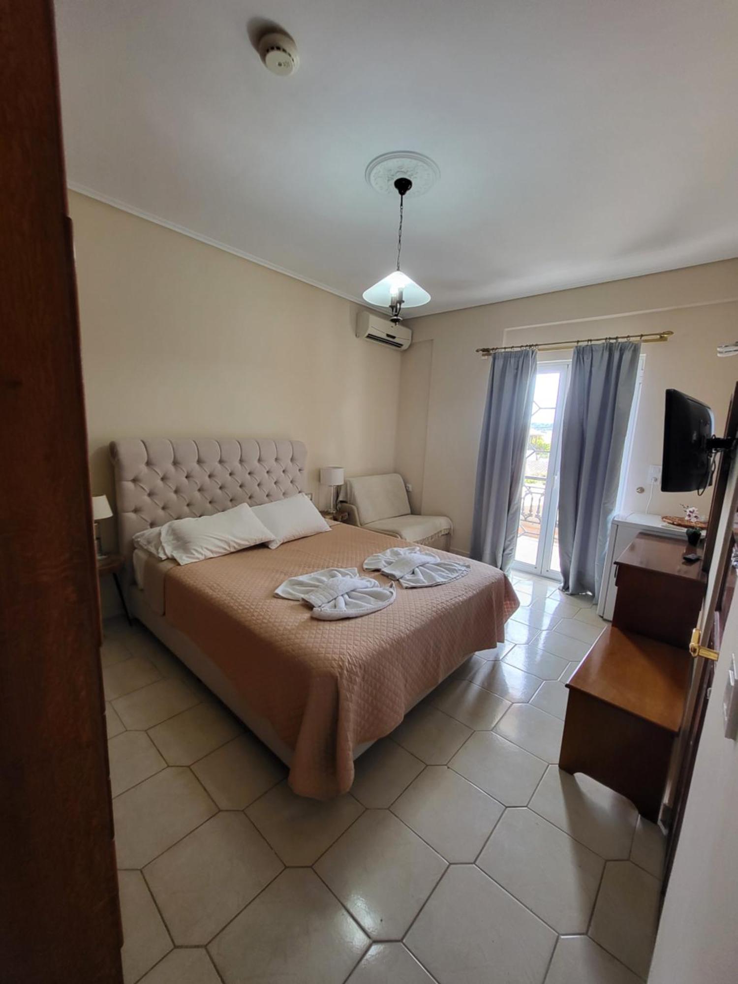 Paradise Bar Apartments Планос Экстерьер фото