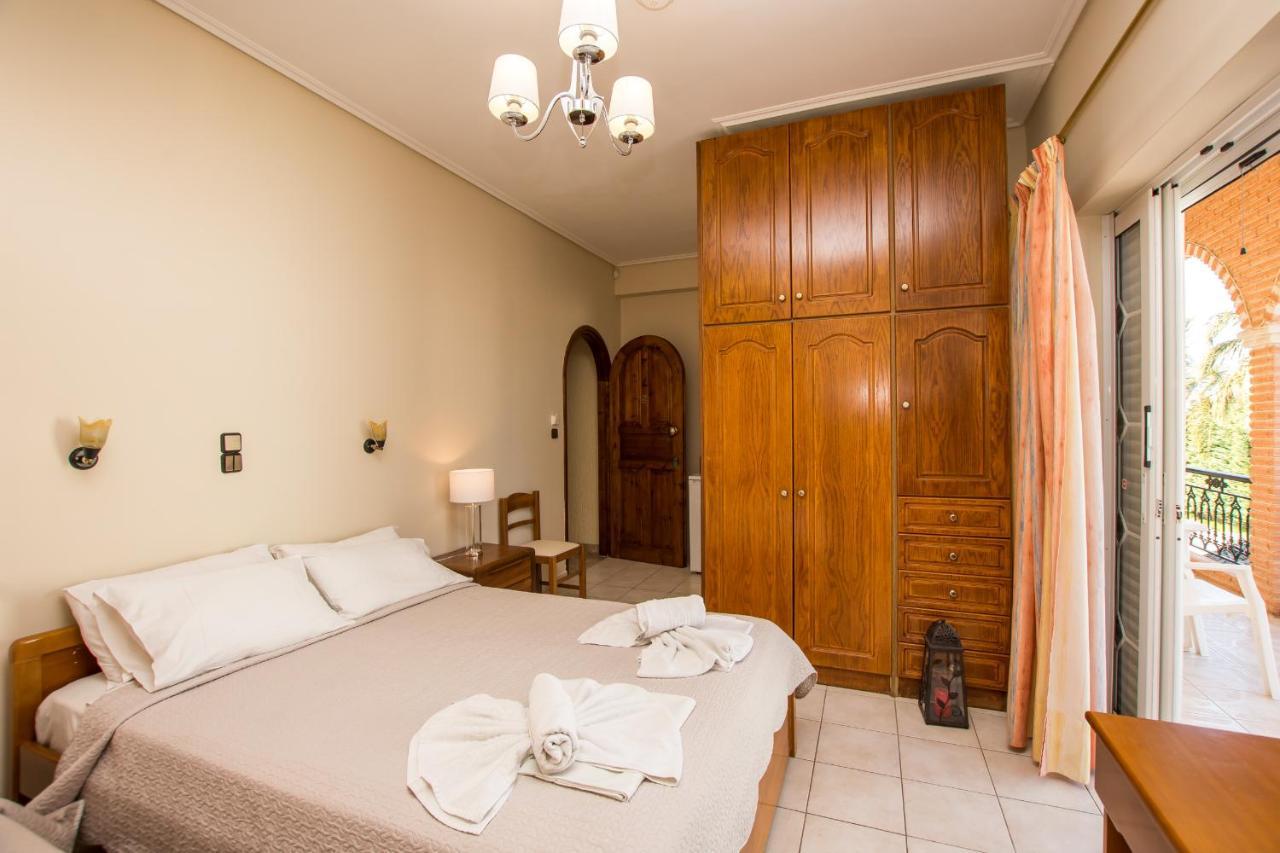 Paradise Bar Apartments Планос Экстерьер фото