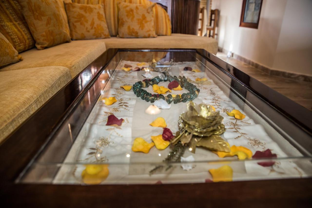 Paradise Bar Apartments Планос Экстерьер фото